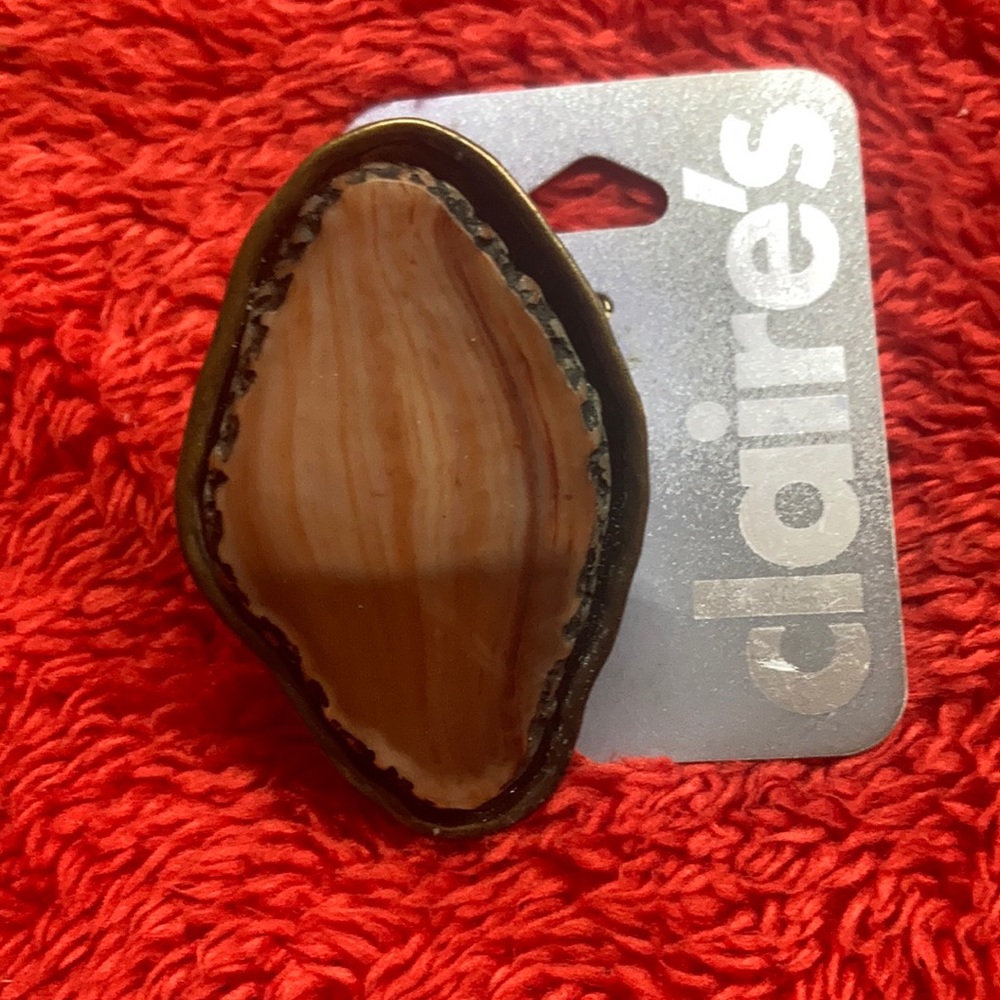 Oversized Stone Ring NWT
